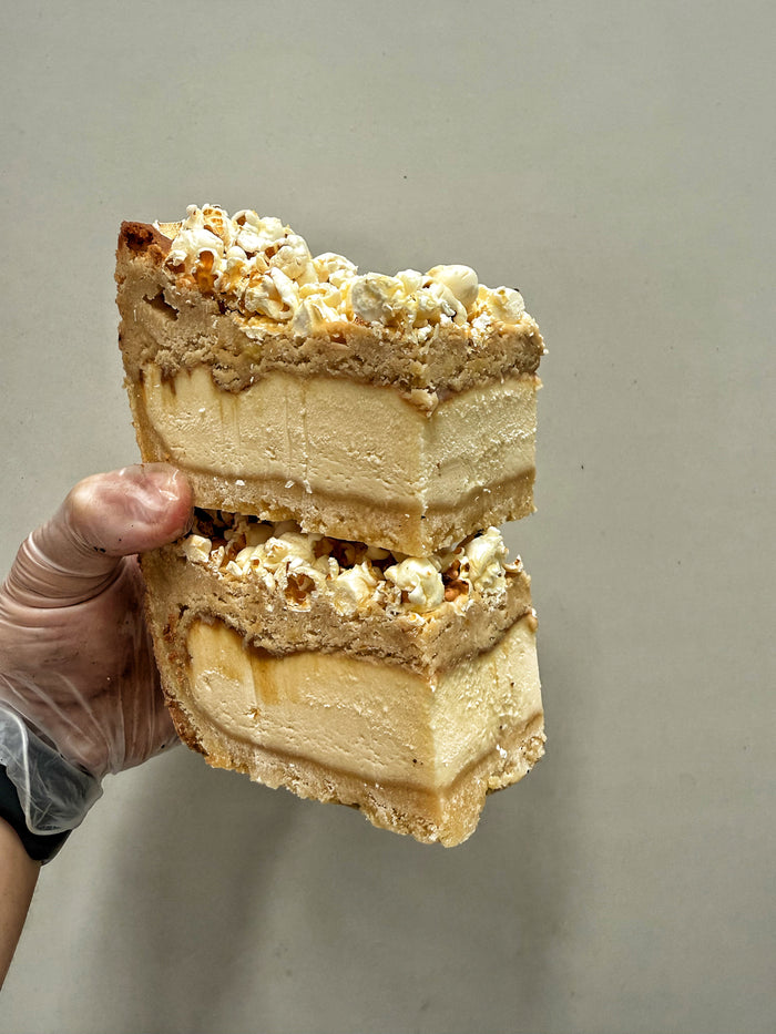 Caramel Popcorn Blondie